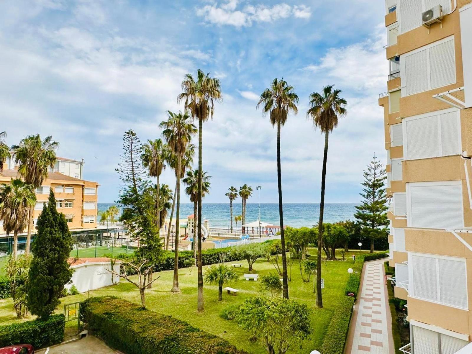 Estudio Pepa Luna Algarrobo Beach Málaga Dış mekan fotoğraf