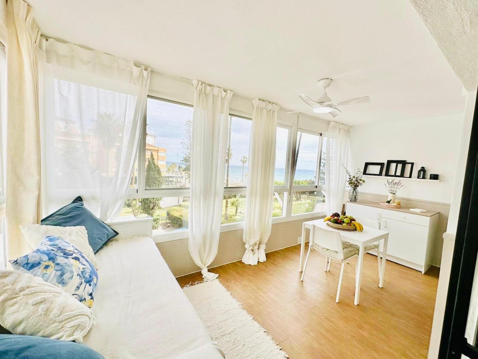 Estudio Pepa Luna Algarrobo Beach Málaga Dış mekan fotoğraf